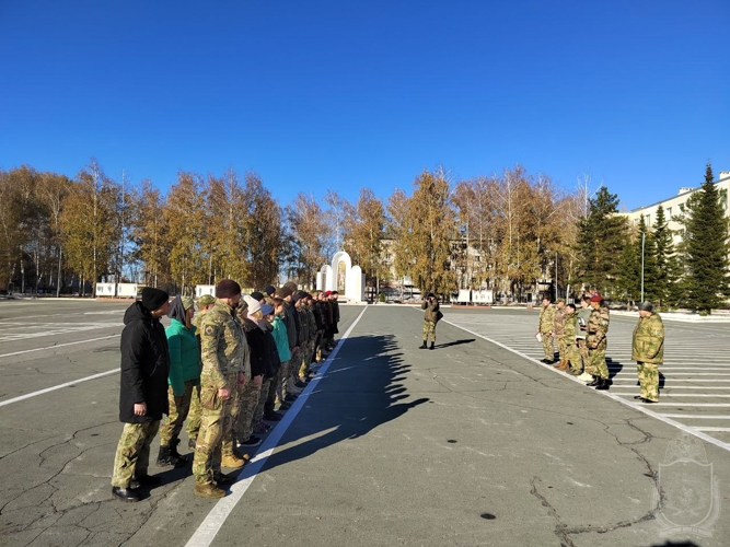 Курсанты Новосибирского военного института  провели занятия с представителями общественного движения 