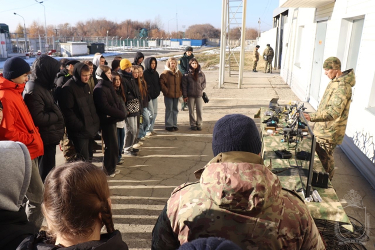 В Новосибирском военном институте прошел День открытых дверей