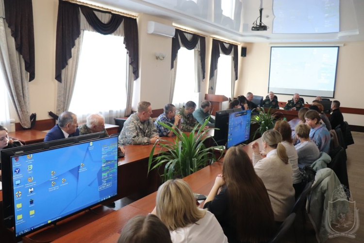 В Новосибирском военном институте прошел День открытых дверей