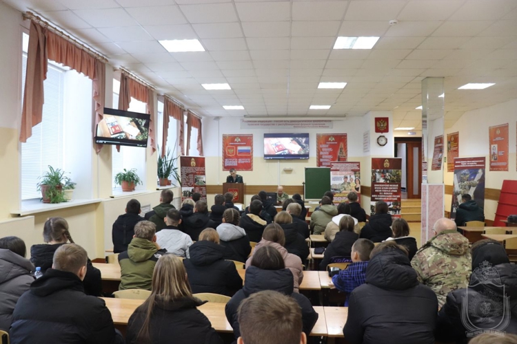 В Новосибирском военном институте прошел День открытых дверей