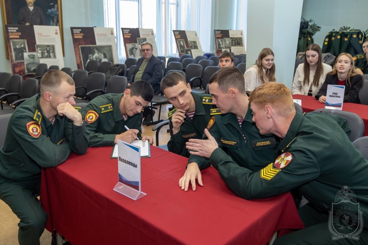 Курсанты военного института одержали победу в межвузовской научной викторине