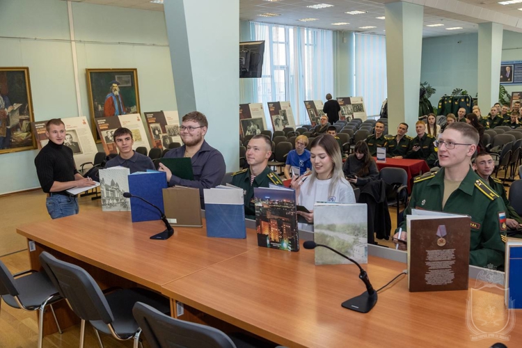 Курсанты военного института одержали победу в межвузовской научной викторине