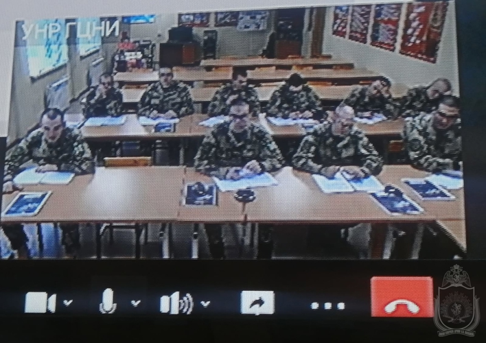Преподаватели военного института провели занятия с учебно-научной ротой