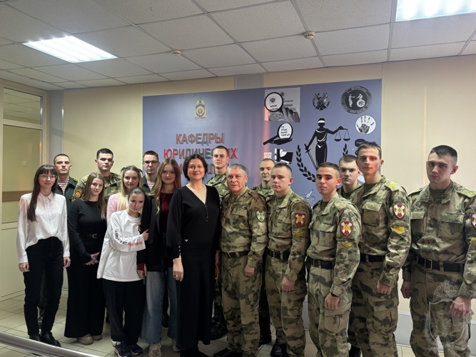 В военном институте проведен межвузовский круглый стол  «В единстве наша сила»