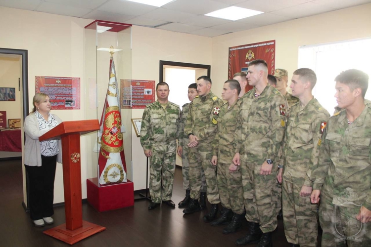 Курсанты 4 курса прибыли с войсковой стажировки
