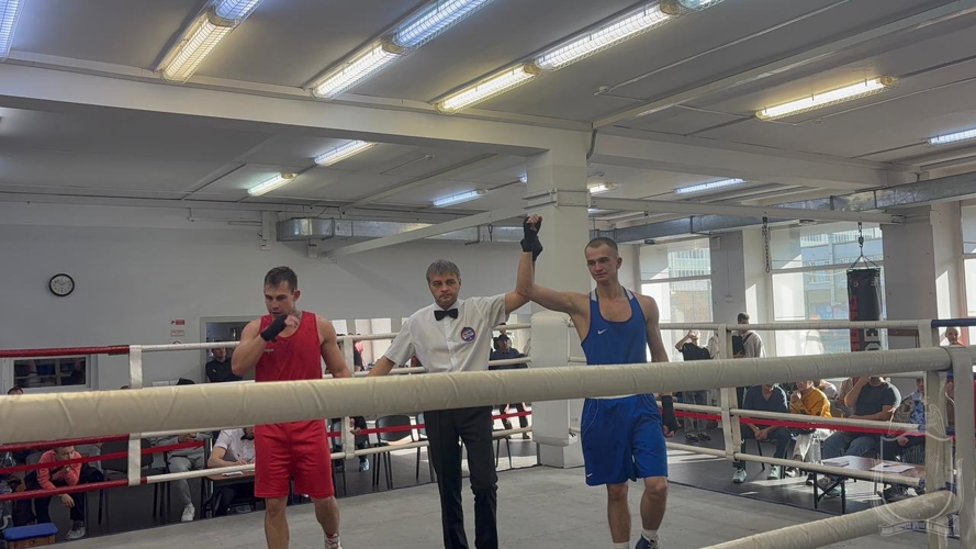 Команда военного института по боксу стала чемпионом Новосибирска