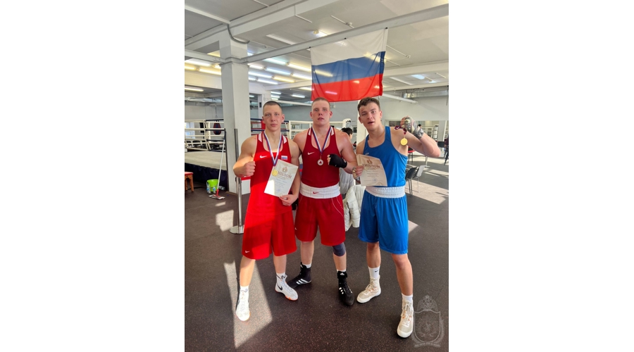 Команда военного института по боксу стала чемпионом Новосибирска