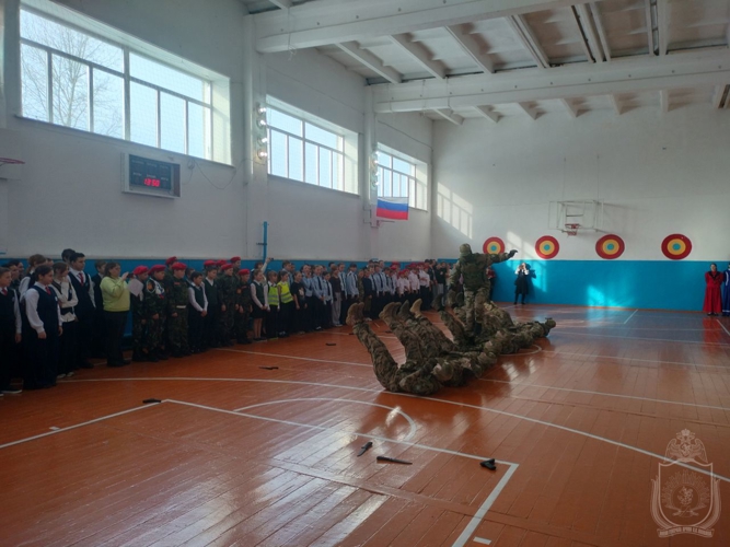 Военнослужащие военного института приняли участие  в межрегиональном патриотическом форуме
