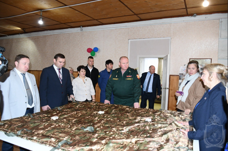 Военнослужащие военного института приняли участие  в межрегиональном патриотическом форуме