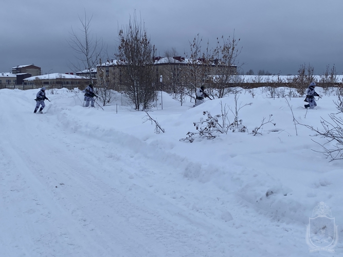  В военном институте определили лучшего руководителя занятия по тактике среди командиров подразделений