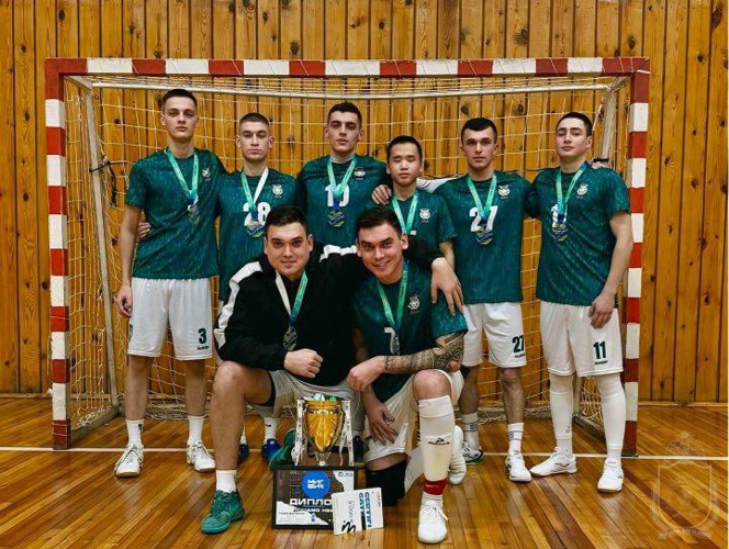Сборная команда НВИ по мини-футболу стала чемпионом в городских соревнованиях