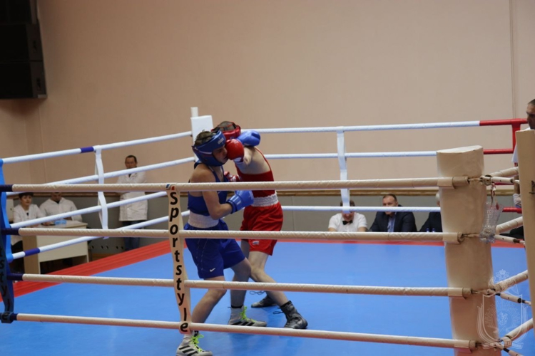 В военном институте прошел чемпионат по боксу