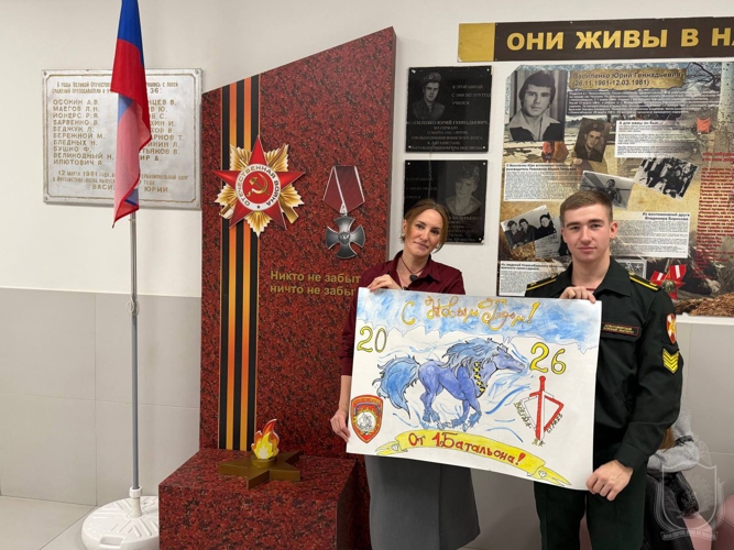 Курсанты военного института поздравили подшефных с Новым годом