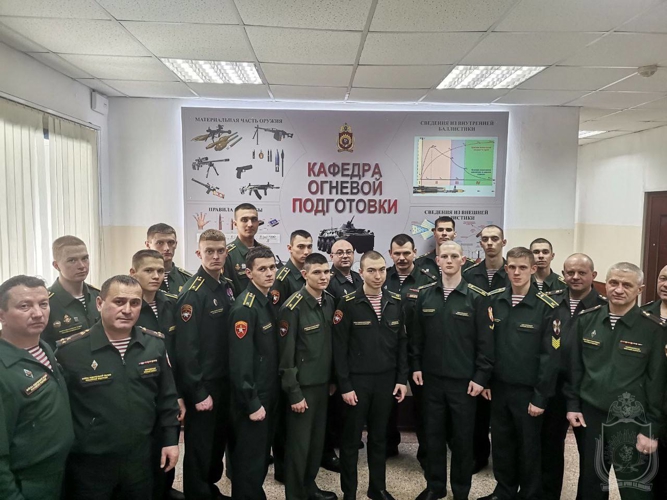 В военном институте проведен круглый стол, посвященный использованию лазерных тренажеров в обучении