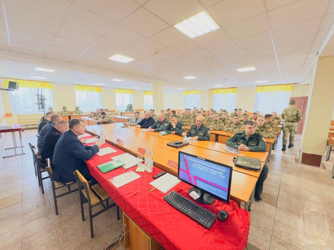 В военном институте проведен круглый стол, посвященный охране важных государственных объектов