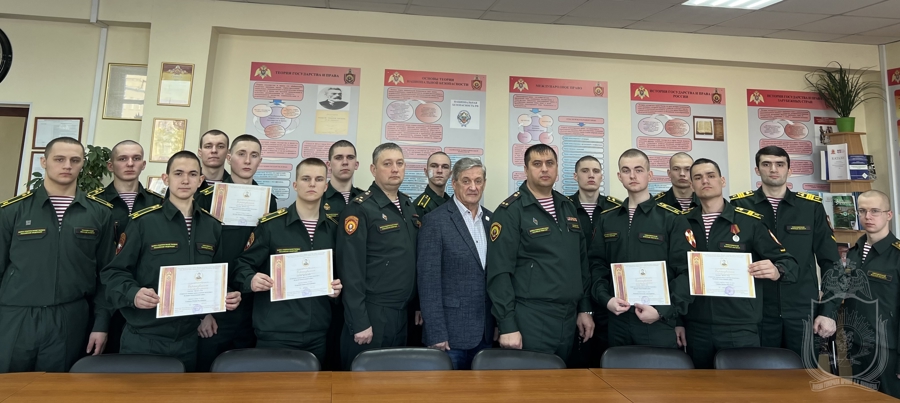 В военном институте  прошел круглый стол, посвященный советской военной науке в годы Великой Отечественной войны