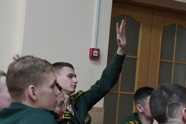 Курсанты военного института приняли участие  в интеллектуальной игре