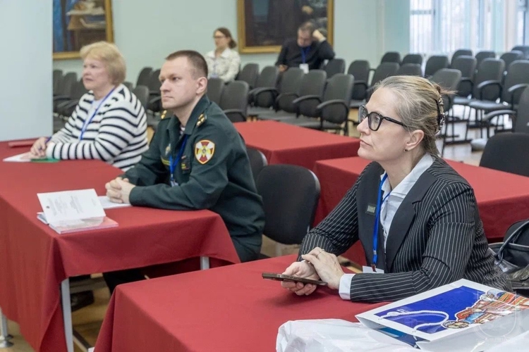 Представители военного института приняли участие  в международной конференции