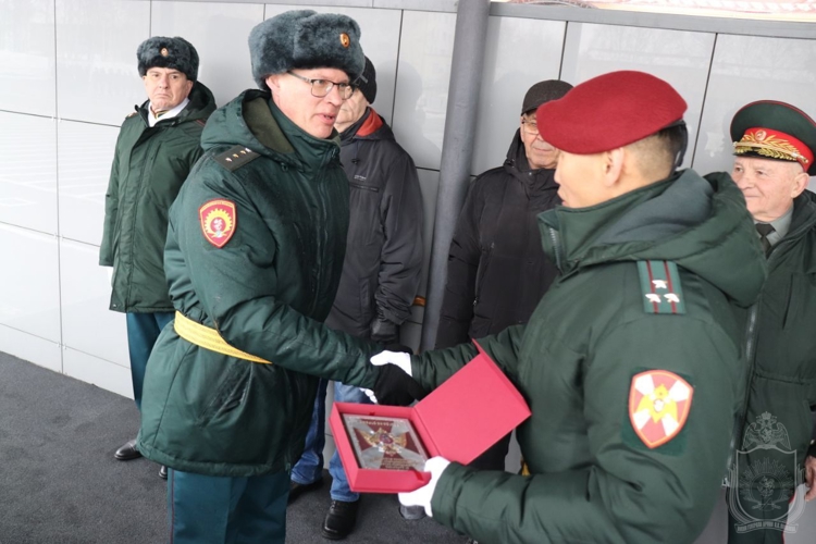 В Новосибирском военном институте отметили  День войск национальной гвардии