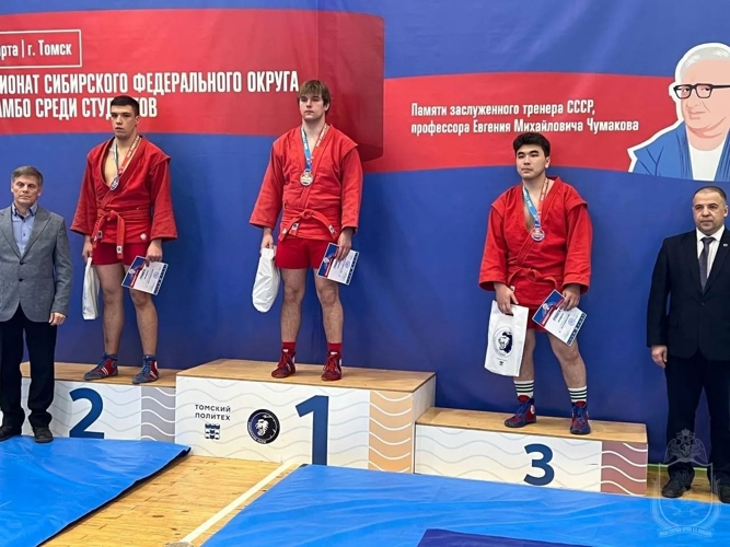 Курсанты военного института стали призерами чемпионата по самбо