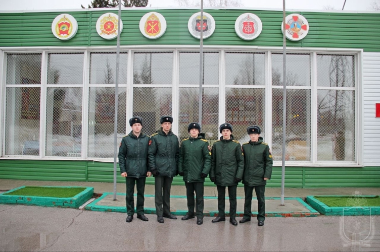 Курсанты военно-научного общества выступили на конференции в НВВКУ
