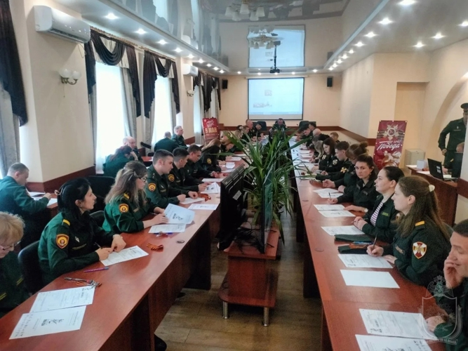 Личный состав Новосибирского военного института принял участие во Всемирной исторической акции «Диктант Победы»