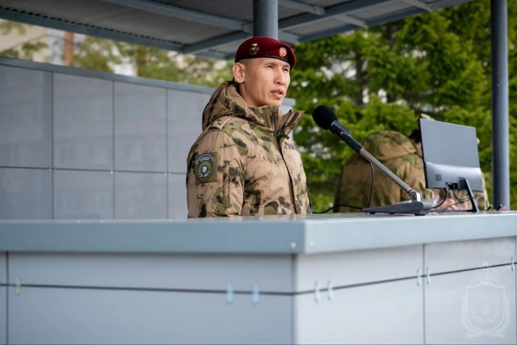 На территории военного института прошли финалы зонального этапа г. Новосибирска Всероссийской военно-патриотической игры «Зарница 2.0»