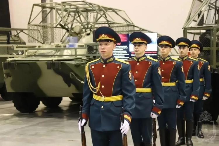 Курсанты и офицеры военного института приняли участие в форуме «Мой выбор – Росгвардия»