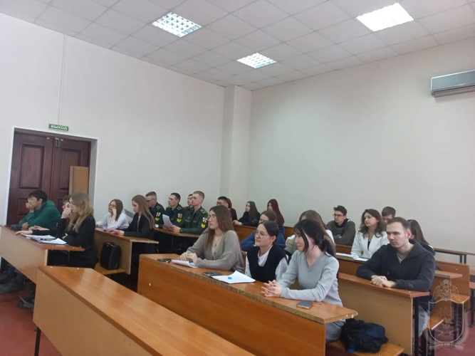 Курсанты военного института приняли участие в региональной научно-практической конференции