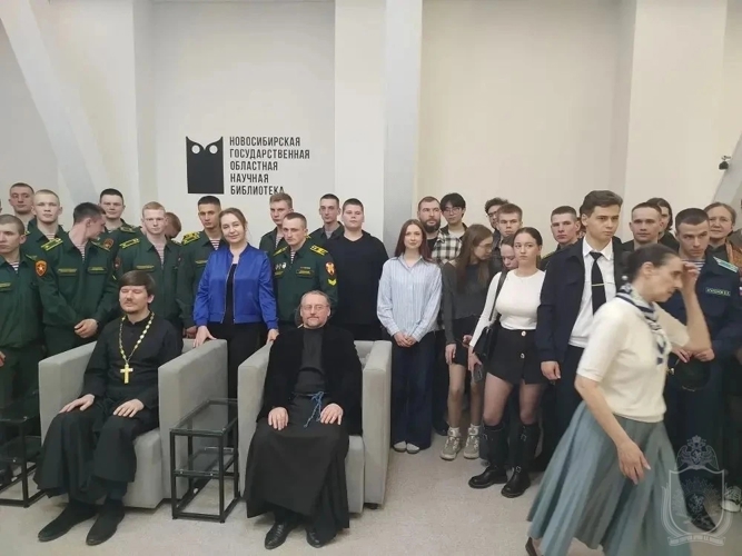 Курсанты военного института приняли участие в межвузовской дискуссионной площадке