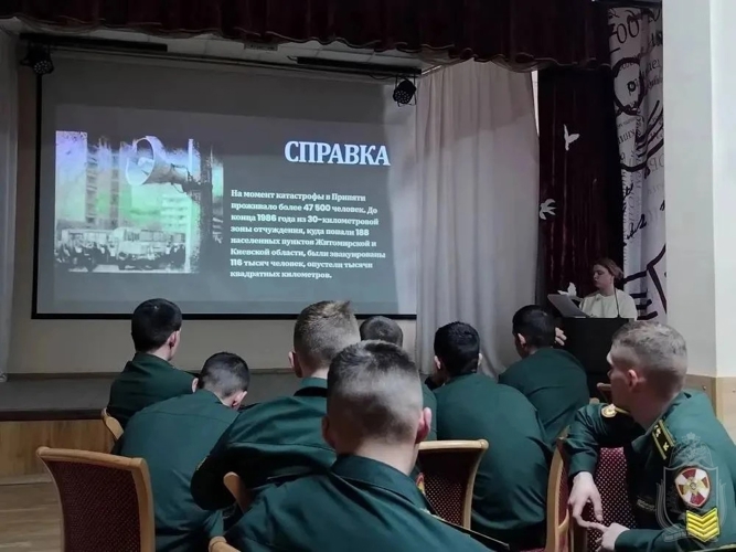 Курсанты военного института приняли участие в интеллектуальной игре «Зона отчуждения»