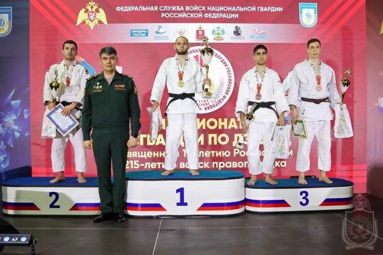 Дзюдоисты военного института успешно выступили на Чемпионате войск