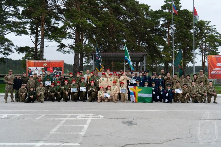 В Новосибирском военном институте прошел  региональный финал «Зарницы 2.0»