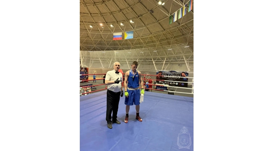 Курсанты военного института стали призерами чемпионата по боксу