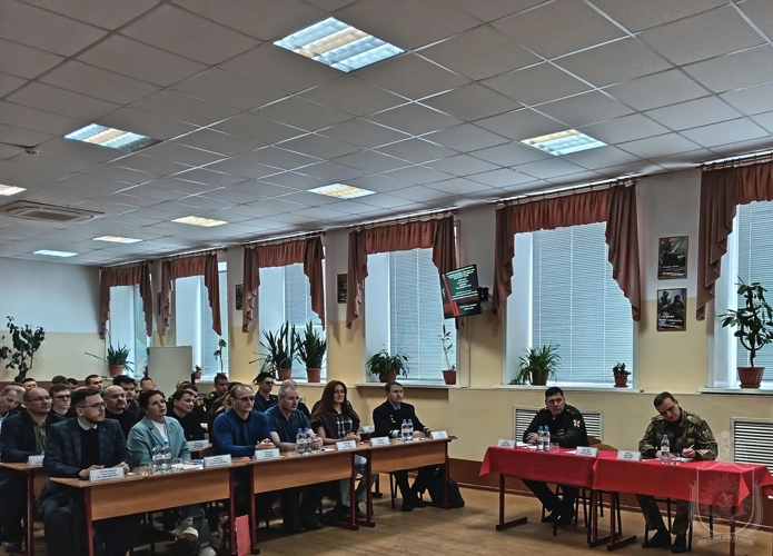 В военном институте прошла научно-техническая конференция