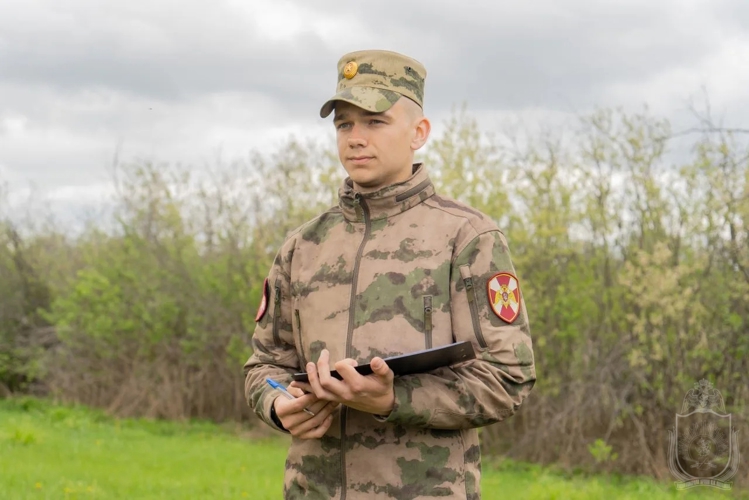 В Новосибирском военном институте прошел  региональный финал «Зарницы 2.0»
