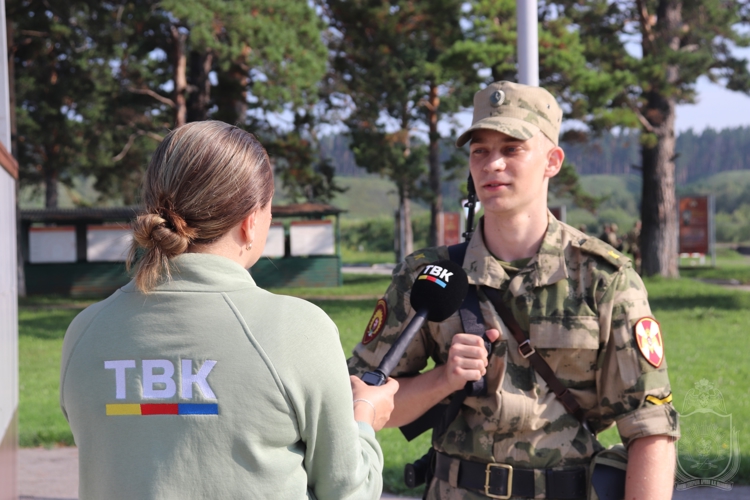 В военном институте первокурсники встретили начало нового учебного года