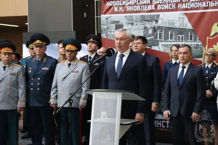 Курсанты 1 курса Новосибирского военного института приняли присягу