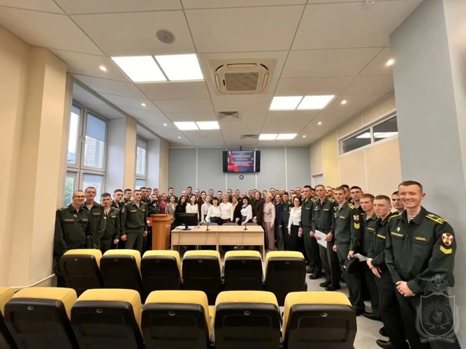 Военным институтом организована научная конференция для переводчиков