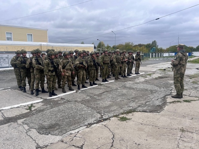 В Новосибирском военном институте прошли соревнования  по курсантскому триатлону