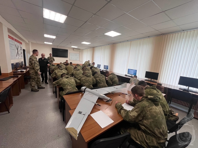 В Новосибирском военном институте прошли соревнования  по курсантскому триатлону